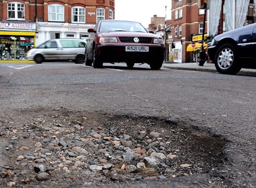 Potholes, Damage to your Vehicle and Wheel Alignment